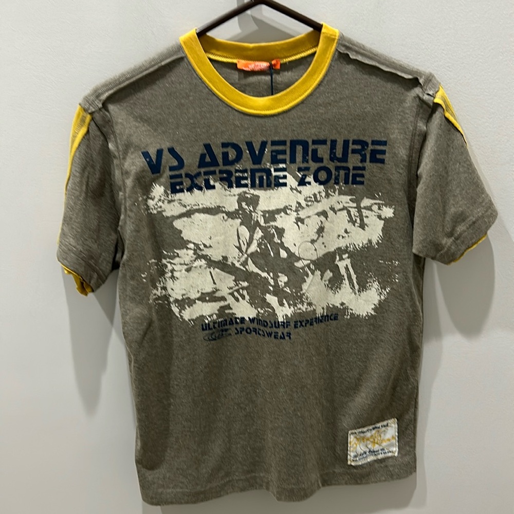 VS Adventure Extreme Zone Boy’s T Shirt. Size 14